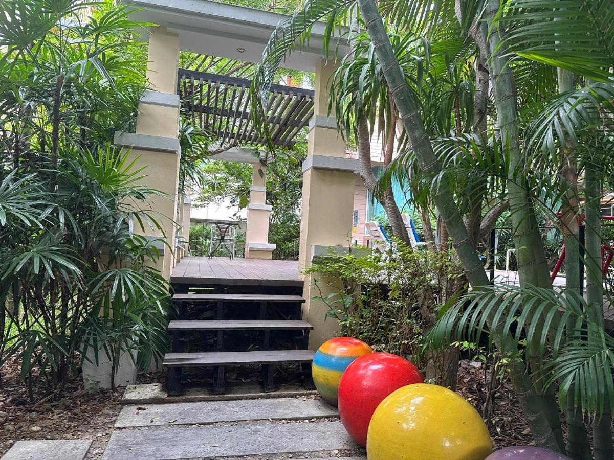 Bbhouse Pattaya Hotel Exterior foto