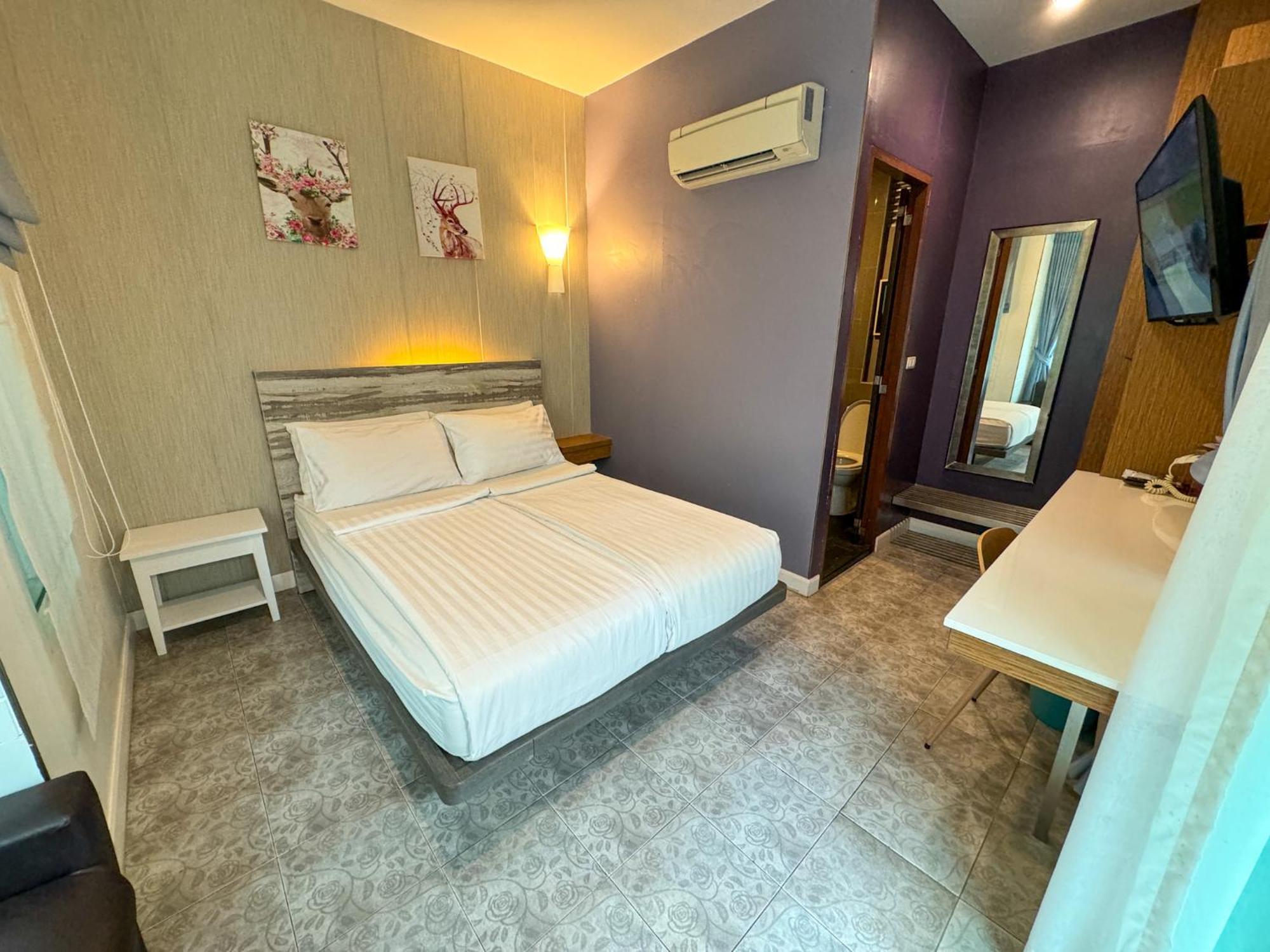Bbhouse Pattaya Hotel Exterior foto